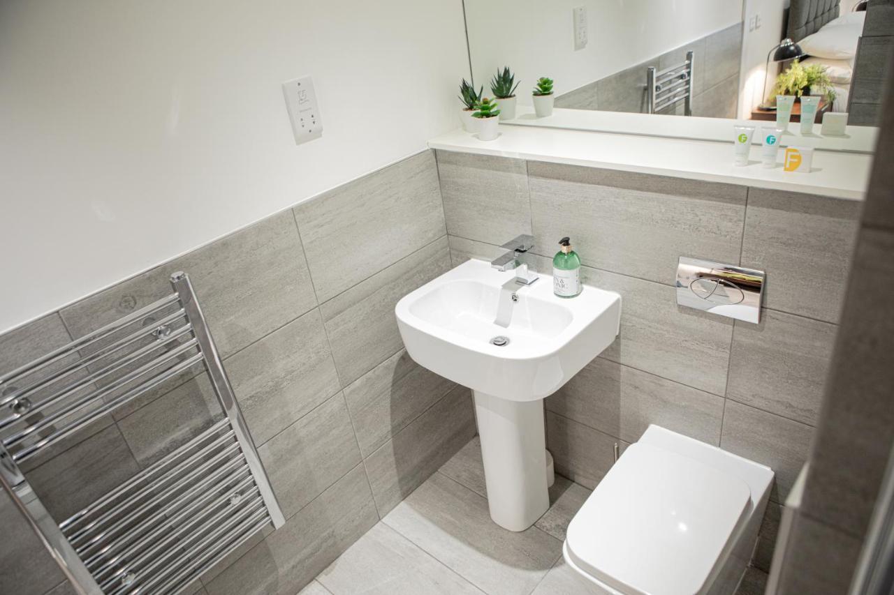 The City Chic Boutique Apartment Sheffield Exterior photo